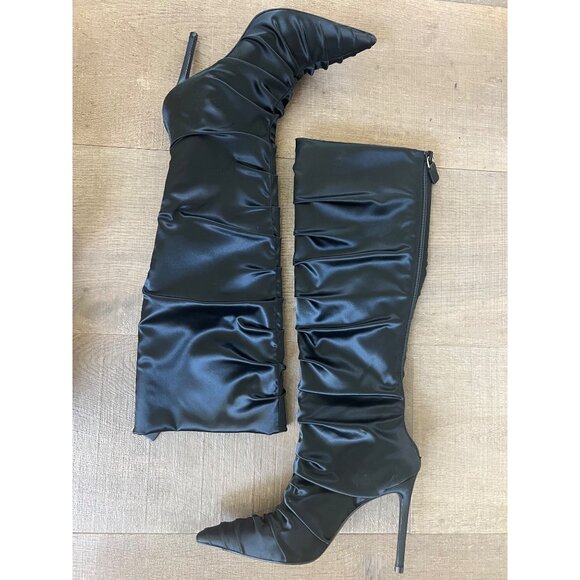 NEW Stuart WEITZMAN Strt Ruched 100 Satin Knee-High Boot in black Size 6 - Picture 11 of 12